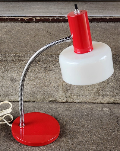 Vintage gooseneck desk lamp - gooseneck, /